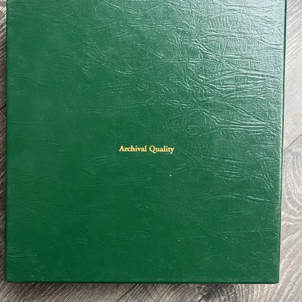 2000- Sacagawea Dollar Folder Littleton Coin Company Archival Quality
